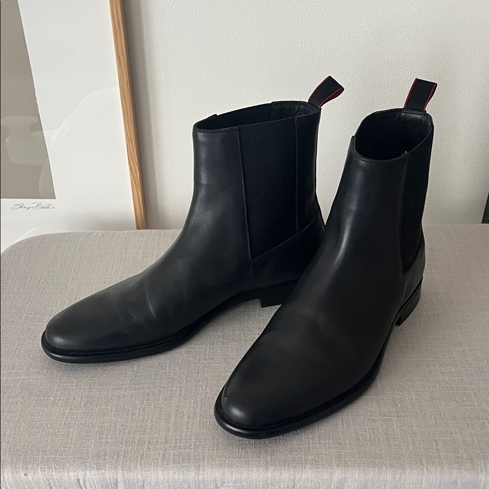 HUGO Hugo Boss Black Leather Chelsea Boots